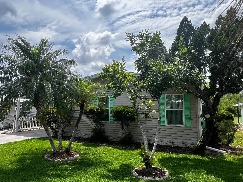 195 Fairway Circle a Winter Haven, FL Mobile or Manufactured Home for Sale